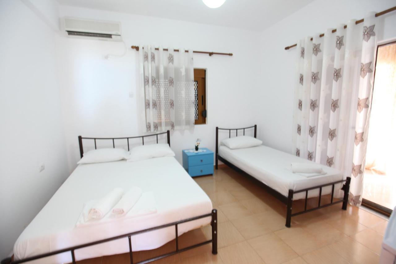 Hotel Lagjini Lukovë Buitenkant foto