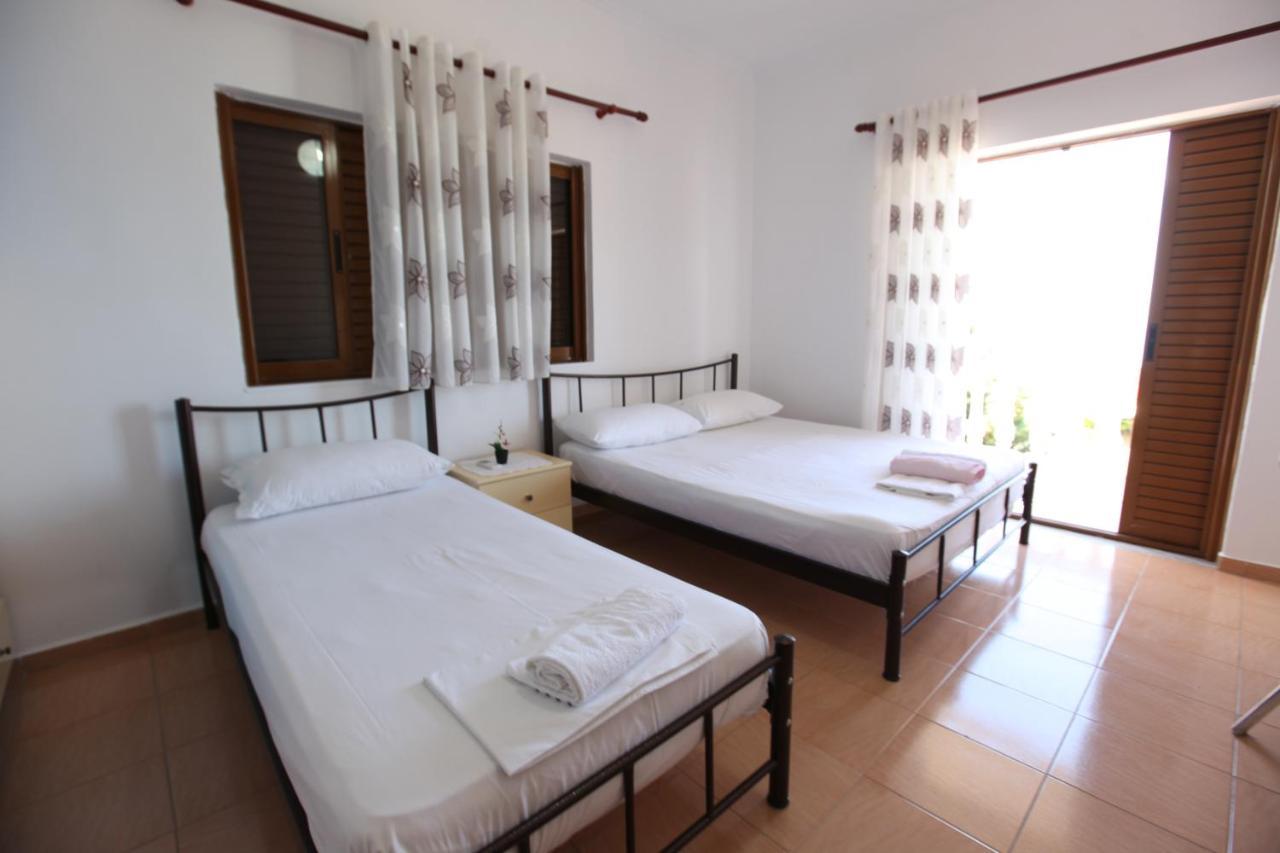 Hotel Lagjini Lukovë Buitenkant foto