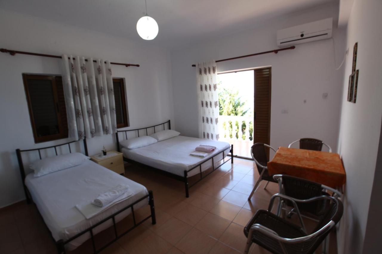 Hotel Lagjini Lukovë Buitenkant foto