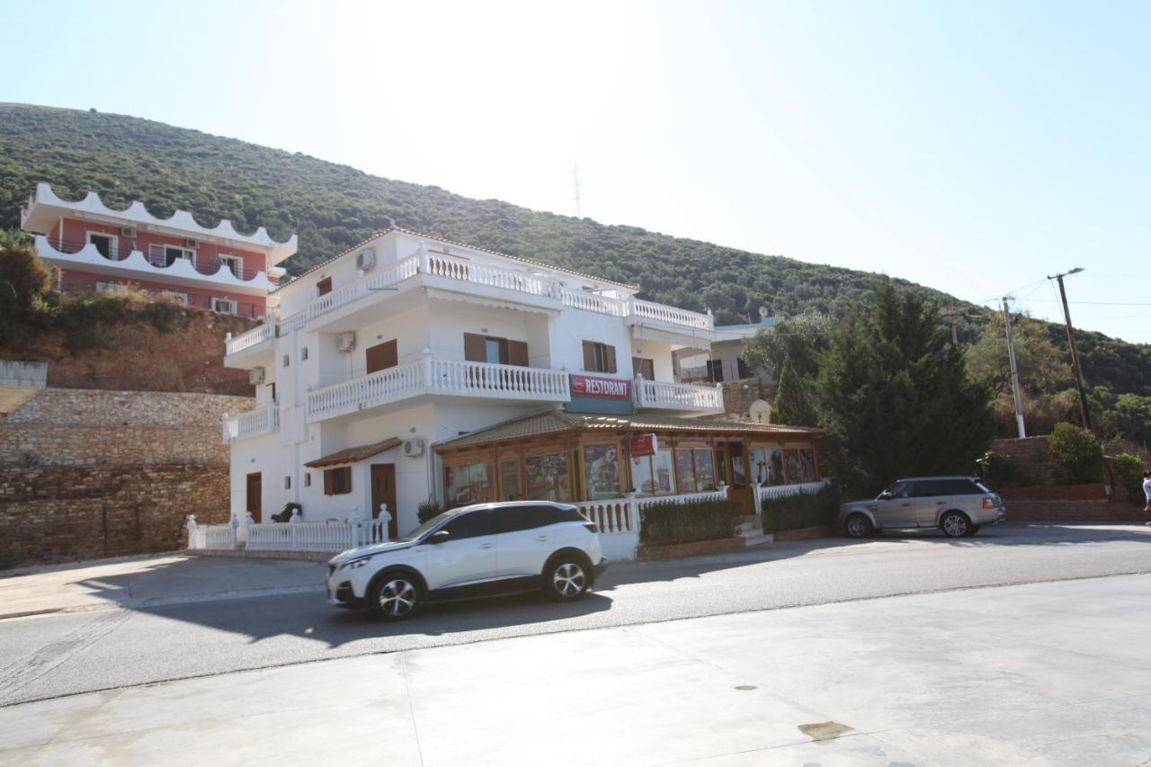 Hotel Lagjini Lukovë Buitenkant foto