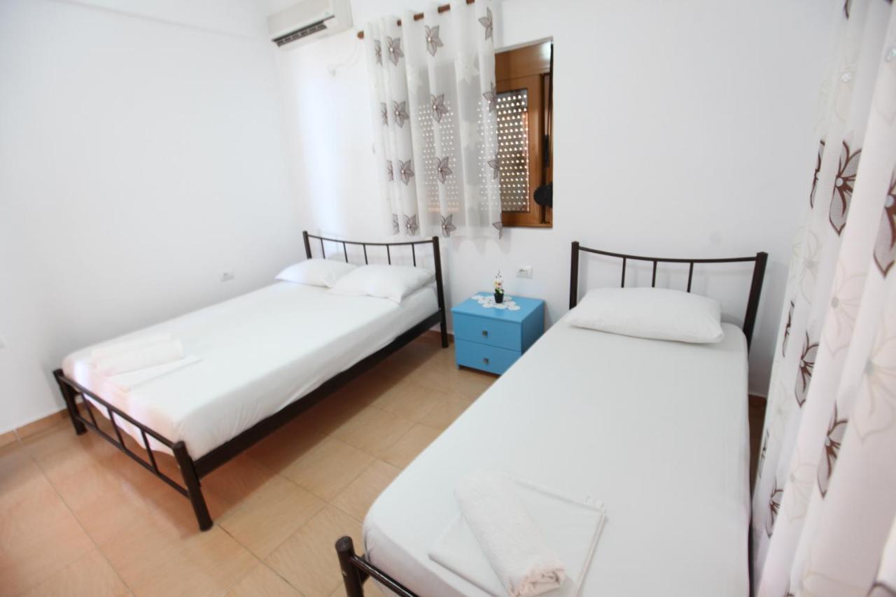 Hotel Lagjini Lukovë Buitenkant foto