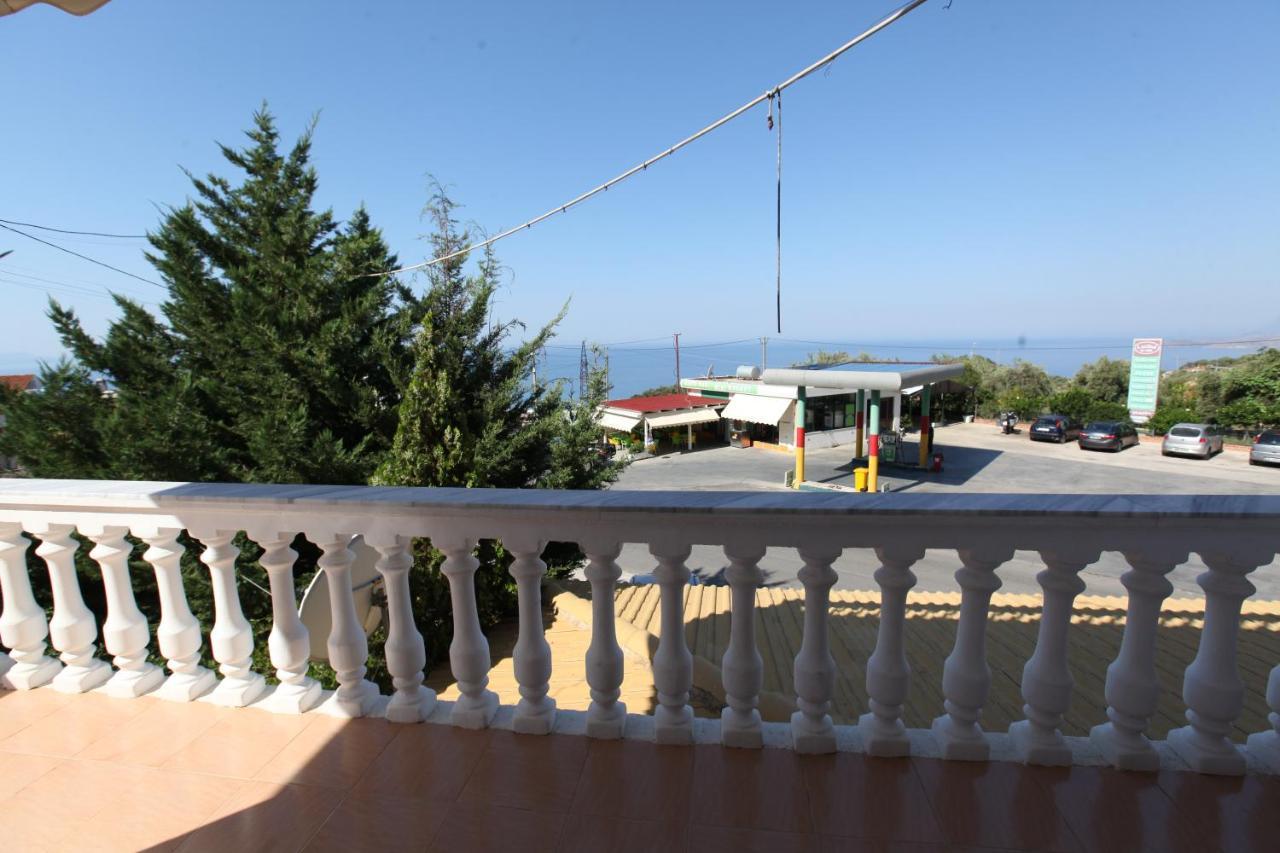 Hotel Lagjini Lukovë Buitenkant foto